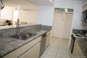 5757 Collins Ave # 305, Miami Beach, FL 33140, Sold 08/14/20