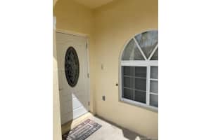 1287 SE 8th Pl, Homestead, FL 33035, Sold 12/27/19