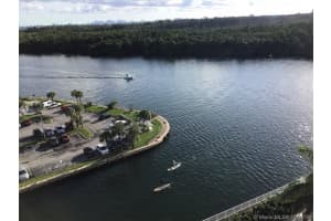 400 Kings Point Dr, Sunny Isles Beach, FL 33160, Sold 11/26/19