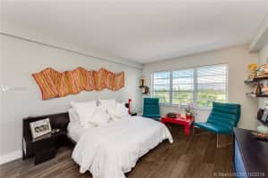 9100 W Bay Harbor Dr #7c, Bay Harbor Islands, FL 33154, Sold 04/02/20