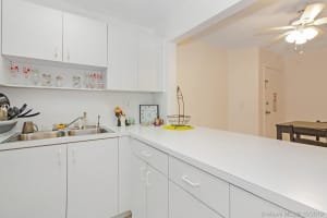 8201 NW 8th St, Miami, FL 33126, Sold 11/27/19