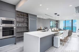 460 NE 28th St, Miami, FL 33137, Sold 07/17/20