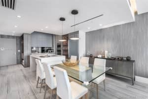 460 NE 28th St, Miami, FL 33137, Sold 07/17/20
