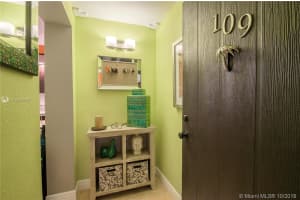 650 Tennis Club Dr, Fort Lauderdale, FL 33311, Sold 12/05/19