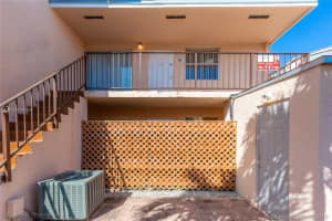 15690 SW 82nd Cir Ln, Miami, FL 33193, Sold 12/30/19