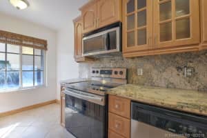 8310 NW 10th St, Miami, FL 33126, Sold 12/27/19