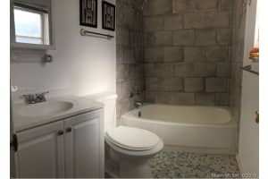 4800 NW 24th Ct APT D216, Lauderdale Lakes, FL 33313, Sold 11/20/19