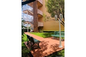 17350 NW 67th Ave, Hialeah, FL 33015, Sold 11/15/19