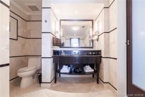 4391 Collins Ave, Miami Beach, FL 33140, Sold 11/23/21