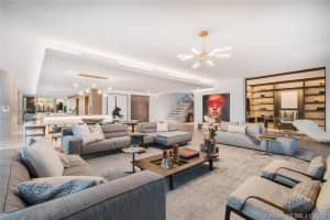 321 Ocean Dr, Miami Beach, FL 33139, Sold 07/31/20