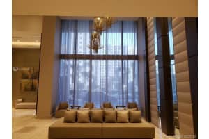 1010 SW 2nd Ave, Miami, FL 33130, Sold 12/03/19