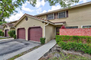 9069 Vineyard Lake Dr, Plantation, FL 33324, Sold 12/20/19