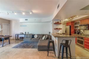 110 Washington Ave, Miami Beach, FL 33139, Sold 02/04/20