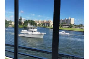 20 Yacht Club Dr, North Palm Beach, FL 33408, Sold 03/31/20