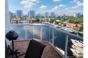 3610 Yacht Club Dr, Miami, FL 33180, Sold 01/31/20
