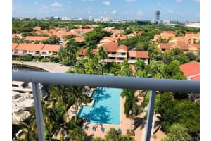 3610 Yacht Club Dr, Miami, FL 33180, Sold 01/31/20