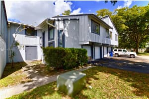 5946 NW 21st St, Lauderhill, FL 33313, Sold 11/23/19