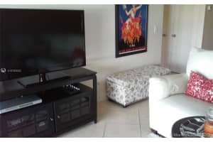 470 Paradise Isle Blvd, Hallandale Beach, FL 33009, Sold 11/20/19