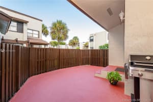 10030 NW 9th St Cir, Miami, FL 33172, Sold 12/16/19