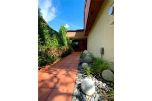 11821 SW 77th Terrace, Miami, FL 33183, Sold 01/31/20