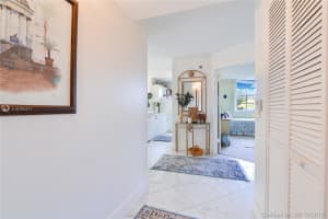 19999 E Country Club Dr, Aventura, FL 33180, Sold 06/24/21