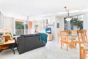 19999 E Country Club Dr, Aventura, FL 33180, Sold 06/24/21