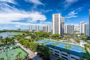 20191 E Country Club Dr, Miami, FL 33180, Sold 03/09/20