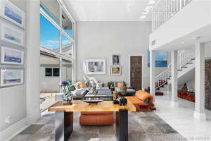 640 N Mashta Dr, Key Biscayne, FL 33149, Sold 09/25/20