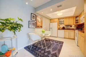 1450 Lincoln Rd, Miami Beach, FL 33139, Sold 01/06/20