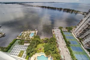 Add Building Entrance, 2127 Brickell Ave, Miami, FL 33129, Sold 03/05/20