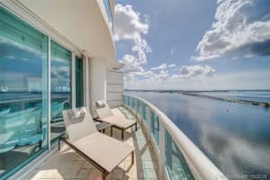 Add Building Entrance, 2127 Brickell Ave, Miami, FL 33129, Sold 03/05/20