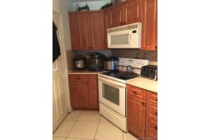 6288 NW 186th St, Hialeah, FL 33015, Sold 01/09/20