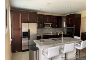 8520 SW 27th St, Miramar, FL 33025, Sold 03/11/20