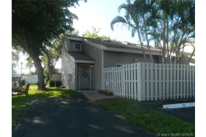 410 SE 7th St, Dania Beach, FL 33004, Sold 11/21/19