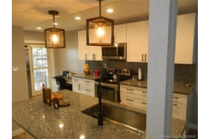 410 SE 7th St, Dania Beach, FL 33004, Sold 11/21/19