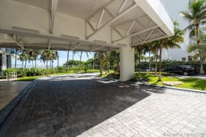 16711 Collins Ave, Sunny Isles Beach, FL 33160, Sold 08/24/20