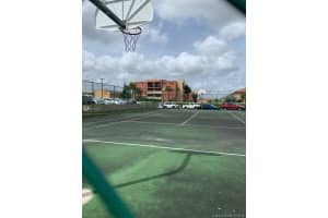 8075 NW 7th St, Miami, FL 33126, Sold 04/24/20