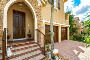 897 SW 152nd Ct, Miami, FL 33194, Sold 01/30/20