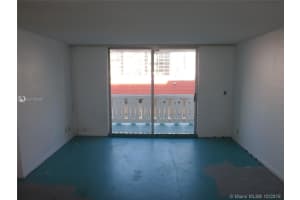 3113 S Ocean Dr, Hallandale Beach, FL 33009, Sold 07/23/20