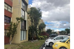 9420 W Flagler St, Miami, FL 33174, Sold 02/19/20