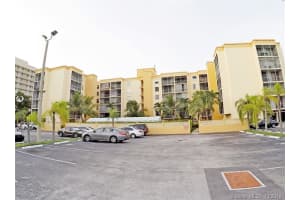 2935 NE 163rd St #5q, North Miami Beach, FL 33160, Sold 01/10/20