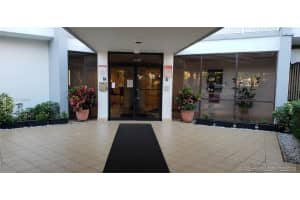 1300 NE Miami Gardens Dr #1013e, Miami, FL 33179, Sold 01/21/20
