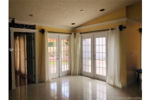 18825 NW 82nd Ct, Hialeah, FL 33015, Sold 12/27/19