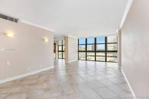 2017 S Ocean Dr, Hallandale Beach, FL 33009, Sold 01/28/20