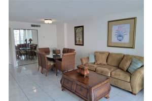 2655 Collins Ave #1012, Miami Beach, FL 33140, Sold 03/24/22