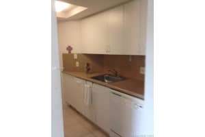 2415 NW 16th St Rd, Miami, FL 33125, Sold 12/20/19