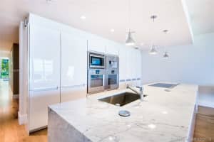 321 Ocean Dr, Miami Beach, FL 33139, Sold 03/02/20