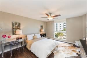 7928 West Dr, North Bay Village, FL 33141, Sold 03/11/20