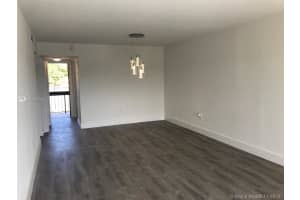 8879 Fontainebleau Blvd, Miami, FL 33172, Sold 01/21/20