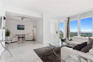 4775 Collins Ave #4206, Miami Beach, FL 33140, Sold 03/12/20